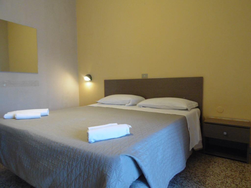 Hotel Britta Rimini Buitenkant foto